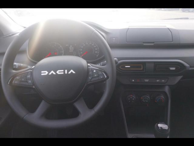 Dacia Sandero image 4