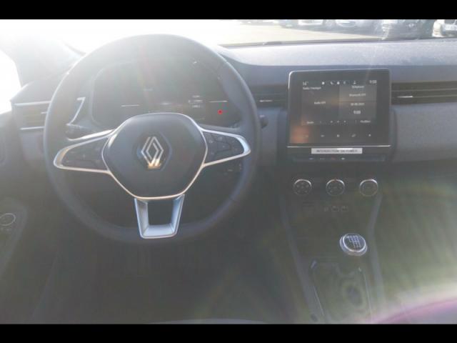 Renault Clio image 2