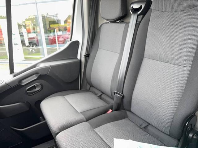 Renault Master image 4