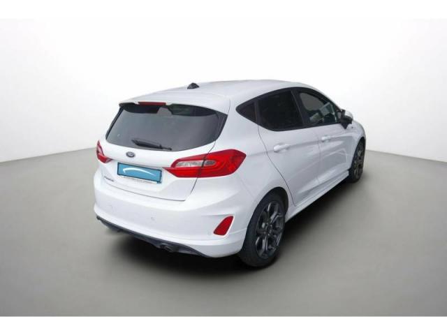 Ford Fiesta image 9