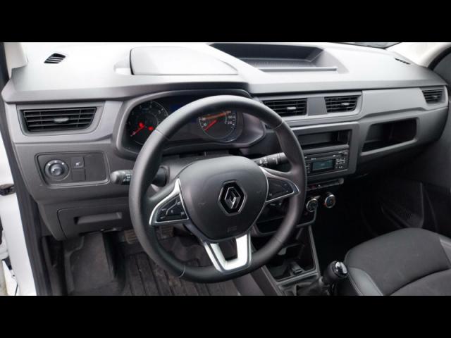Renault Express image 2