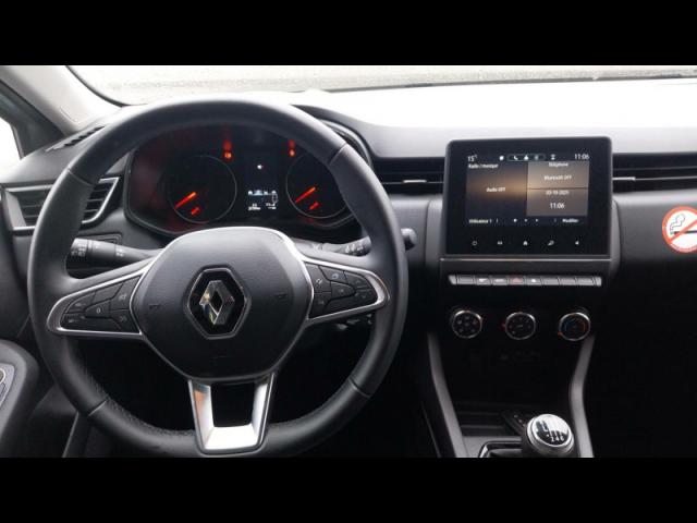 Renault Clio image 9
