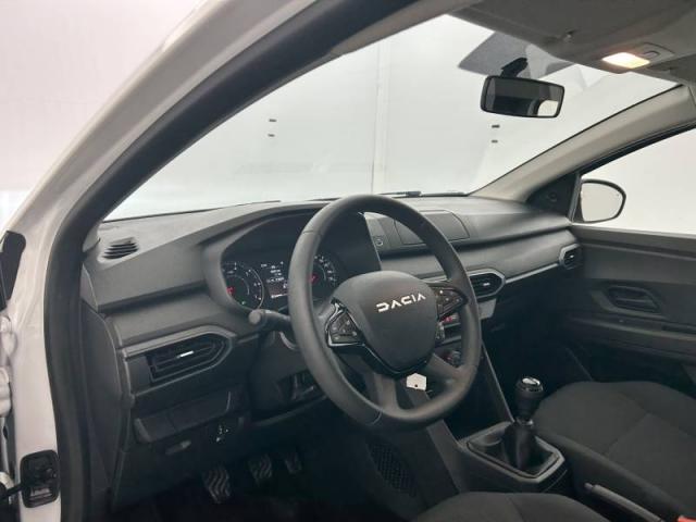 Dacia Sandero image 1