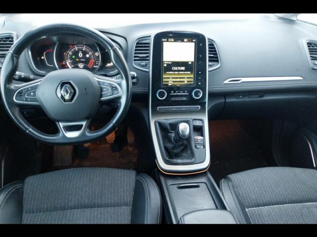 Renault Grand Scénic image 2