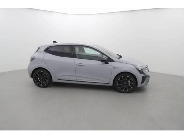 Renault Clio image 9