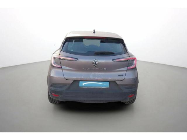 Renault Captur image 2