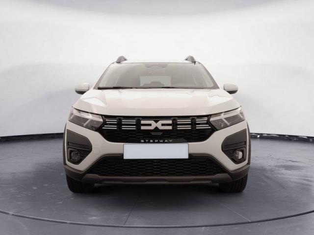 Dacia Sandero image 2