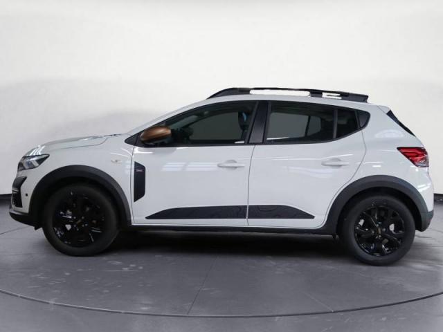 Dacia Sandero image 2