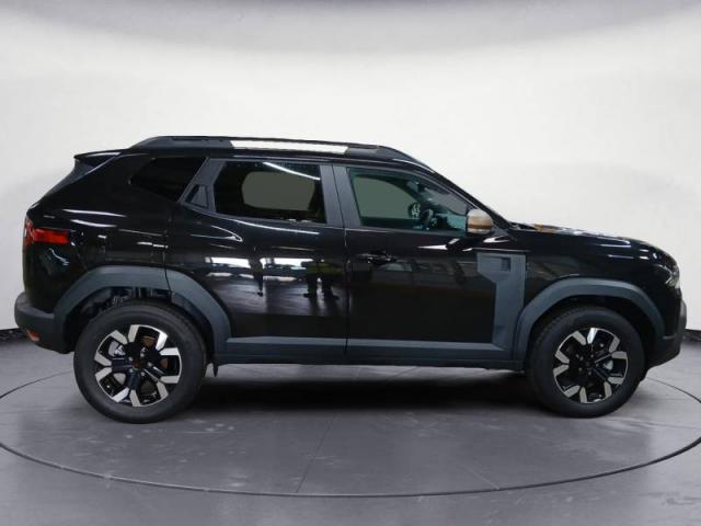 Dacia Duster image 1