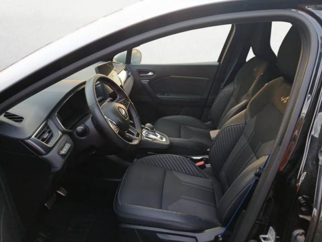 Renault Captur image 2