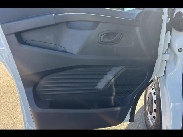 Renault Trafic image 1