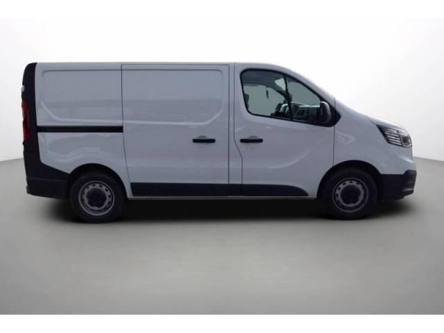Renault Trafic image 3