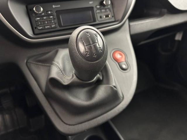 Renault Kangoo Van image 2