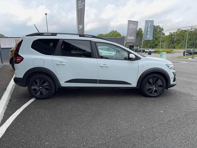 Dacia Jogger image 5