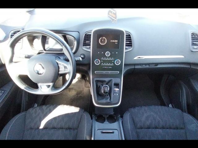 Renault Scénic image 2