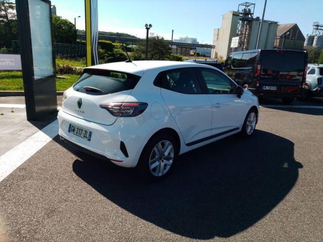 Renault Clio image 9