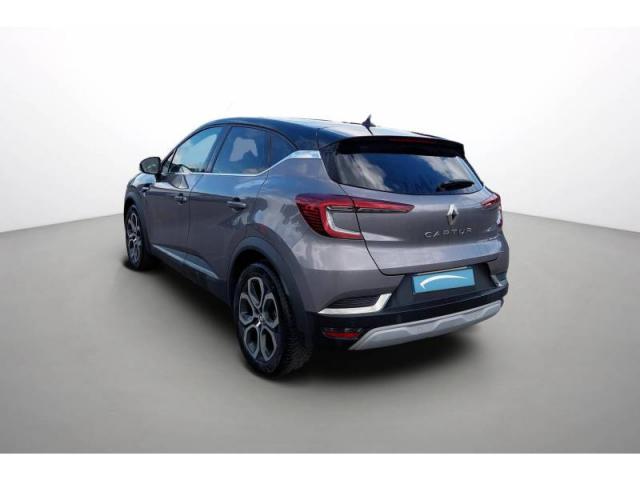 Renault Captur image 8