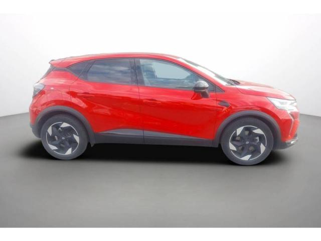 Renault Captur image 2