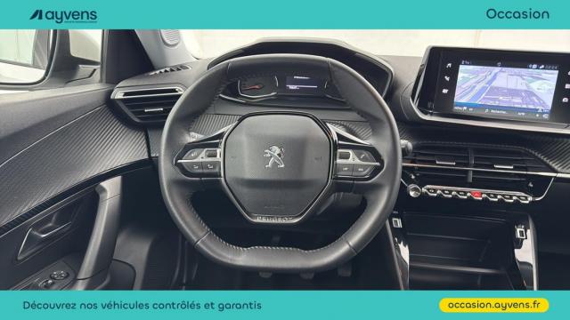 Peugeot 2008 image 8