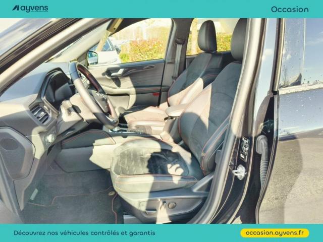 Ford Kuga image 8