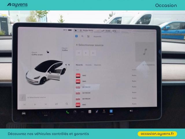 Tesla Model 3 image 4
