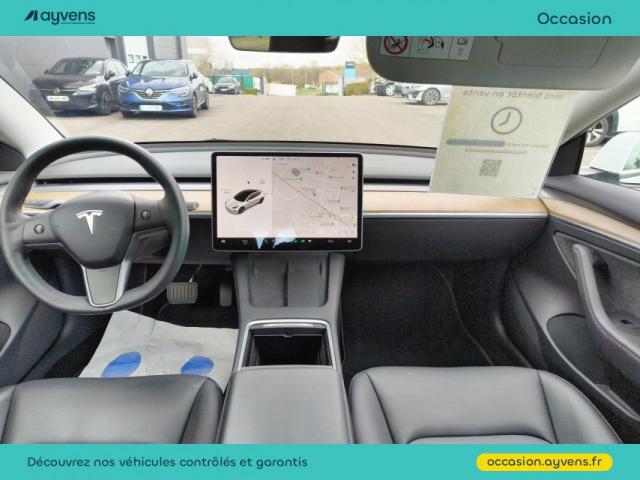 Tesla Model 3 image 4