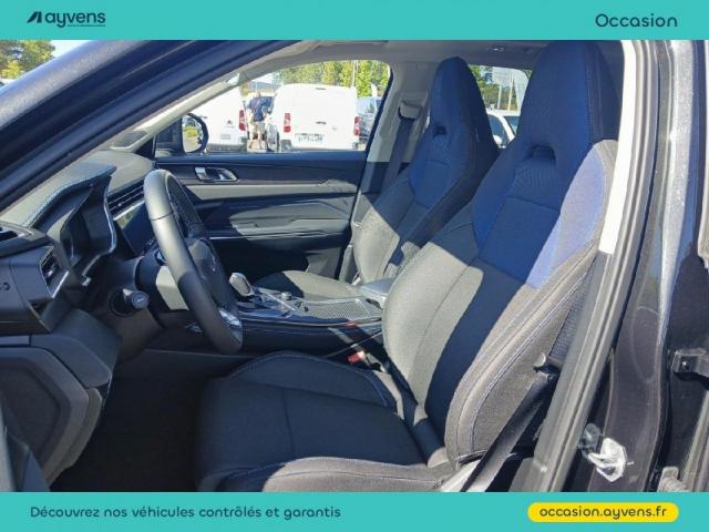 Lynk & Co 01 image 3