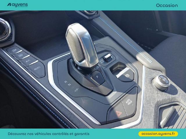 Lynk & Co 01 image 4