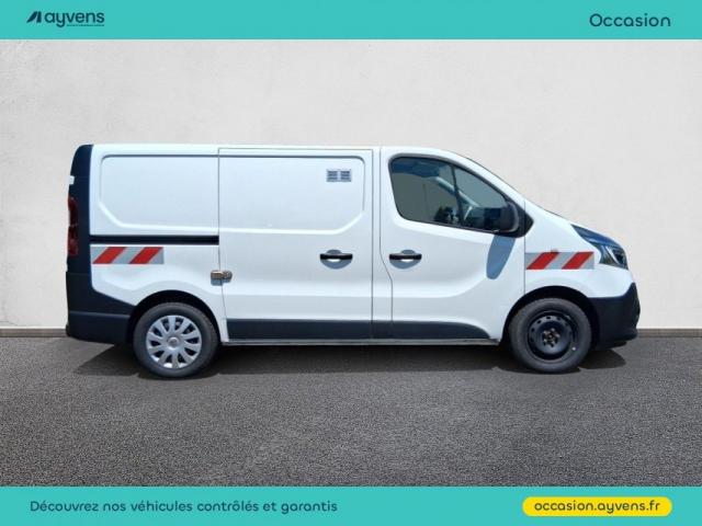 Renault Trafic image 9