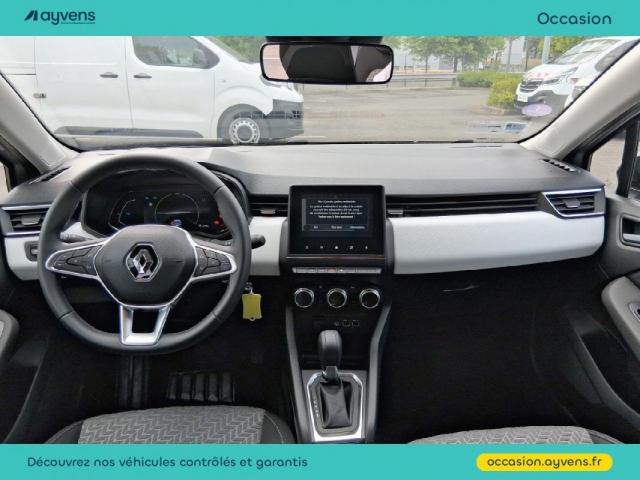 Renault Clio image 9