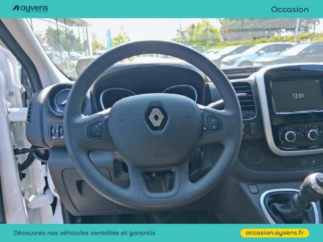 Renault Trafic image 9