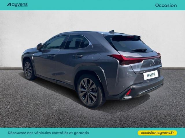 Lexus Ux image 4