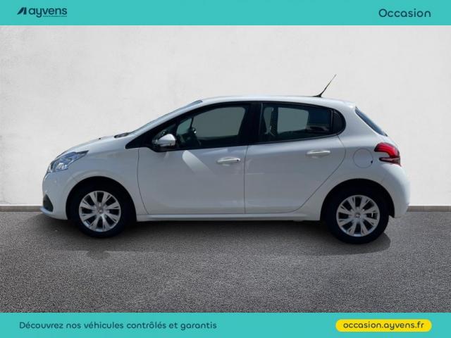 Peugeot 208 image 1