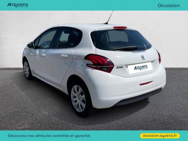 Peugeot 208 image 2
