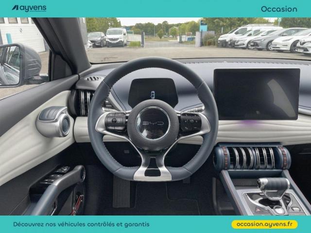 Byd Atto 3 image 1