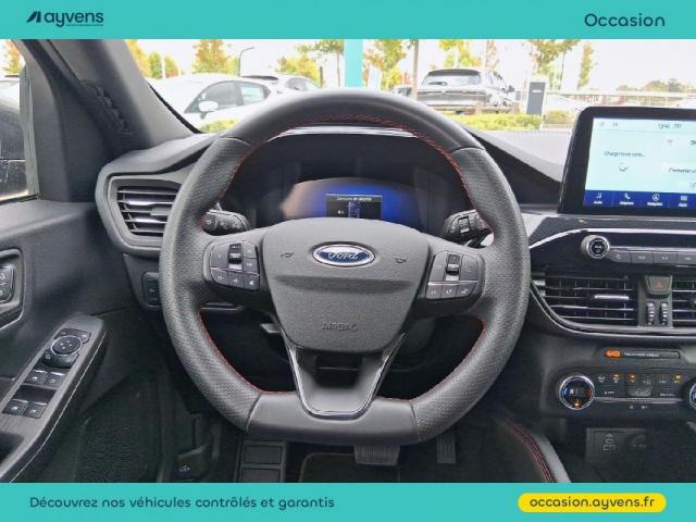 Ford Kuga image 2