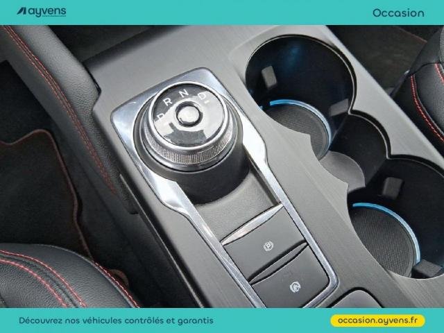 Ford Kuga image 6