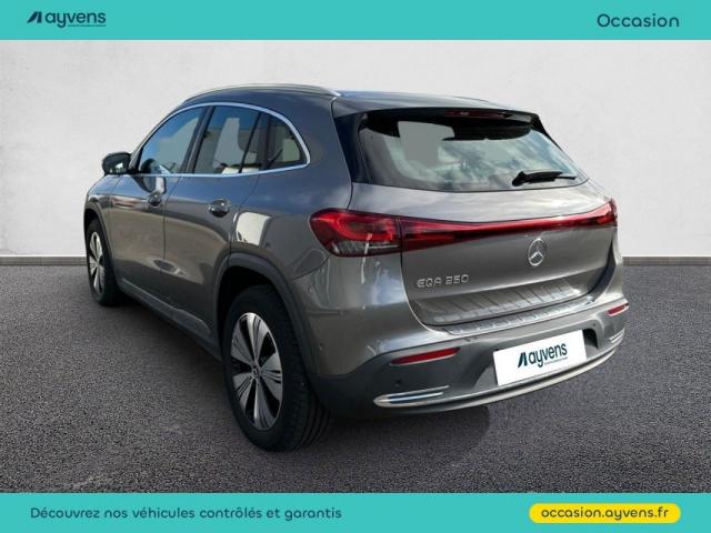 Mercedes Benz Eqa image 2