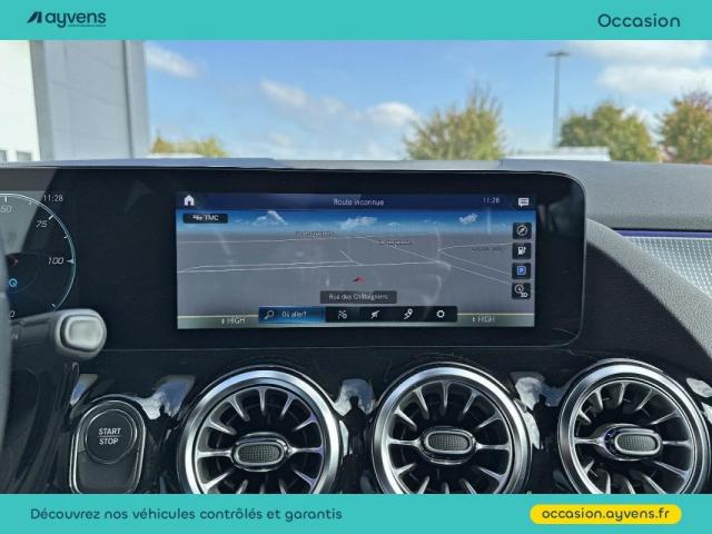 Mercedes Benz Eqa image 3