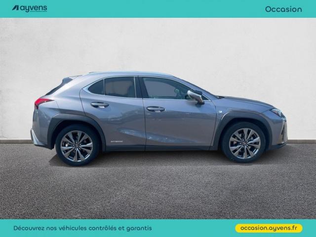 Lexus Ux image 8