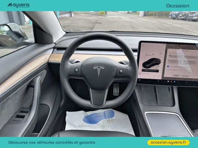 Tesla Model 3 image 3