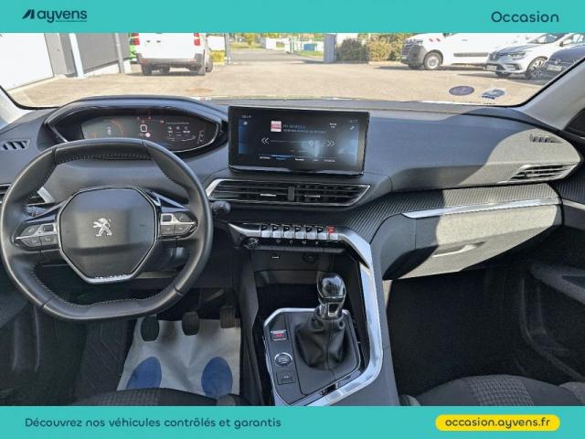 Peugeot 3008 image 2