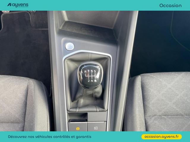 Volkswagen Golf image 9