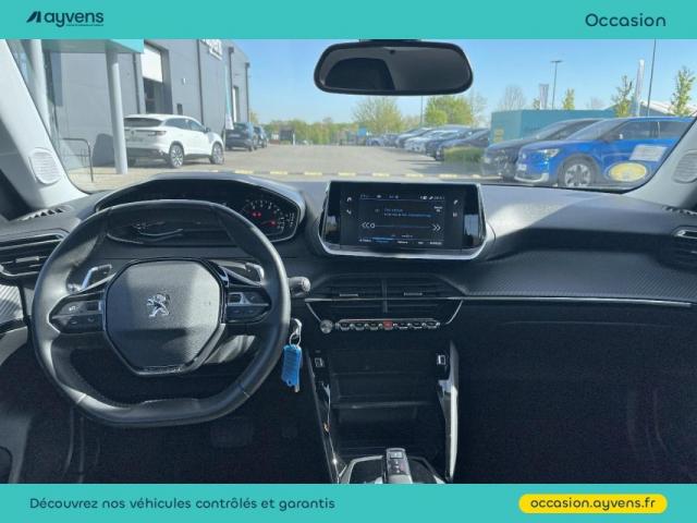 Peugeot 2008 image 2