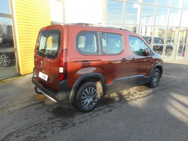 Peugeot Rifter image 1