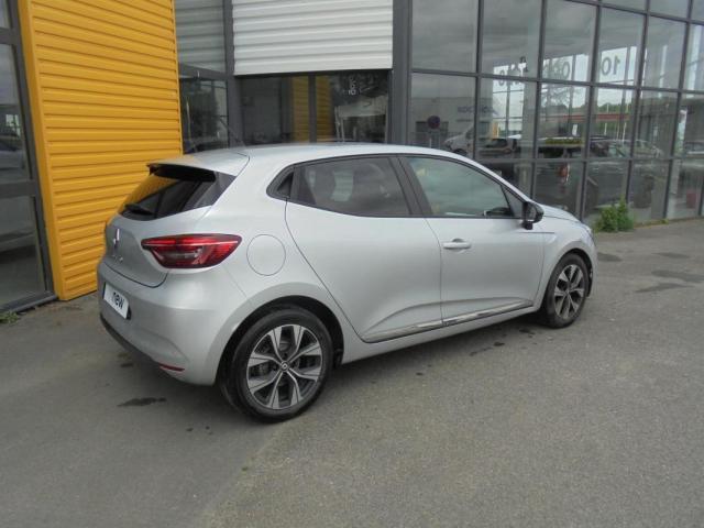 Renault Clio image 2