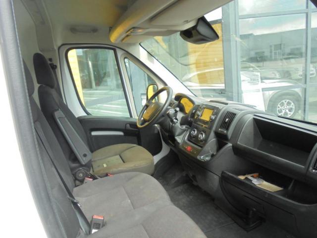 Peugeot Boxer image 1