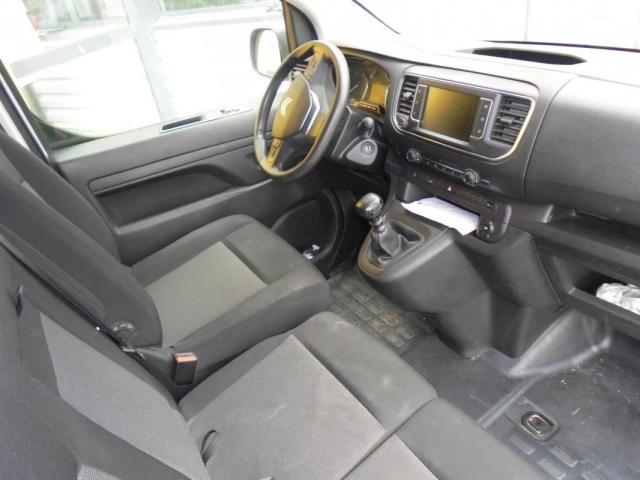 Citroen Jumpy image 1
