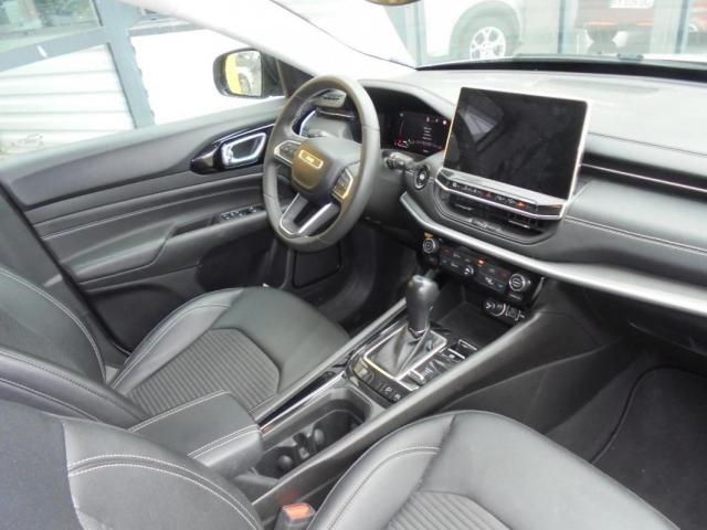 Jeep Compass image 2