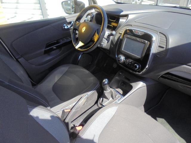 Renault Captur image 1